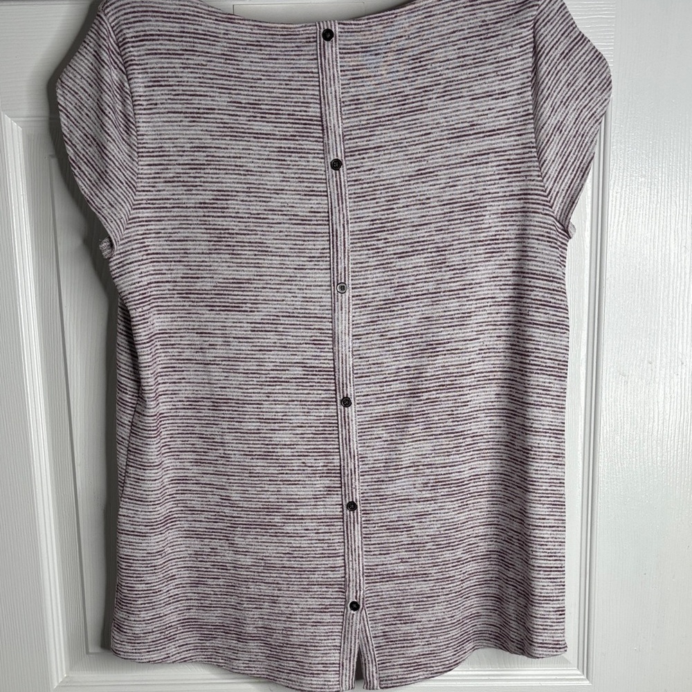 Market & Spruce Maroon and White Textured Top - Picture 3 of 4